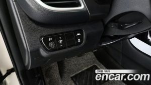 Kia Seltos Бензин 1.6 Turbo 2WD 2021 года из Южной Кореи
