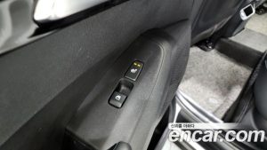 Kia Seltos Бензин 1.6 Turbo 2WD 2021 года из Южной Кореи