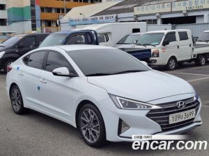 Hyundai AVANTE 1.6 2020 года из Южной Кореи