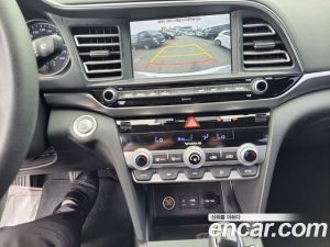 Hyundai AVANTE 1.6 2020 года из Южной Кореи
