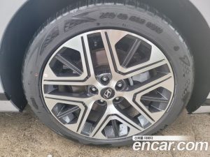 Hyundai Grandeur 2.5 Бензин 2WD 2023 года из Южной Кореи