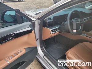 Hyundai Grandeur 2.5 Бензин 2WD 2023 года из Южной Кореи