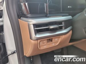 Hyundai Grandeur 2.5 Бензин 2WD 2023 года из Южной Кореи