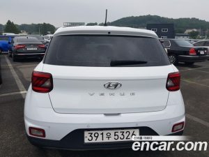 Hyundai Venue 1.6 Modern 2020 года из Южной Кореи