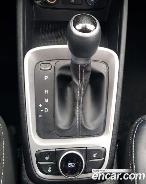 Hyundai Venue 1.6 Modern 2020 года из Южной Кореи