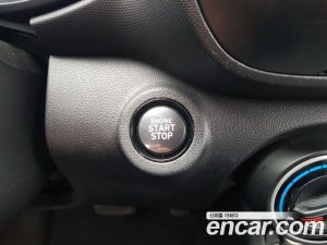 Hyundai Venue 1.6 Modern 2020 года из Южной Кореи