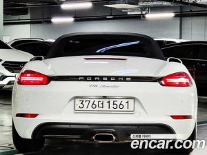 Porsche 718 2.0 2021 года из Южной Кореи