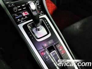 Porsche 718 2.0 2021 года из Южной Кореи