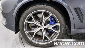 BMW X5 xDrive 40i M Sport 2020 года из Южной Кореи