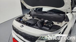 Kia Seltos Бензин 1.6 Turbo 2WD 2020 года из Южной Кореи