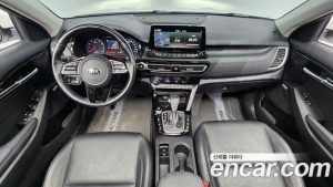 Kia Seltos Бензин 1.6 Turbo 2WD 2020 года из Южной Кореи