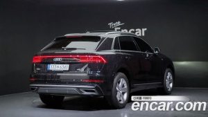 Audi Q8 45 TDI 4WD Premium 2020 года из Южной Кореи