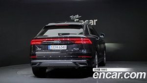 Audi Q8 45 TDI 4WD Premium 2020 года из Южной Кореи