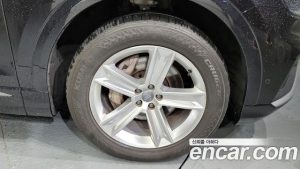Audi Q8 45 TDI 4WD Premium 2020 года из Южной Кореи