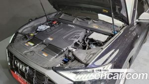 Audi Q8 45 TDI 4WD Premium 2020 года из Южной Кореи