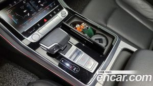 Audi Q8 45 TDI 4WD Premium 2020 года из Южной Кореи