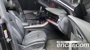 Audi Q8 45 TDI 4WD Premium 2020 года из Южной Кореи