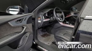 Audi Q8 45 TDI 4WD Premium 2020 года из Южной Кореи
