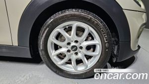 Mini Cooper HIGH 2019 года из Южной Кореи