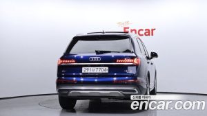 Audi Q7 45 TDI 4WD 2020 года из Южной Кореи