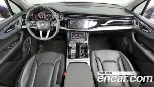 Audi Q7 45 TDI 4WD 2020 года из Южной Кореи