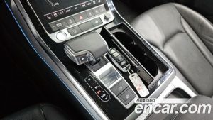 Audi Q7 45 TDI 4WD 2020 года из Южной Кореи