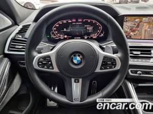 BMW X6 M50i 25주년 Edition 2020 года из Южной Кореи