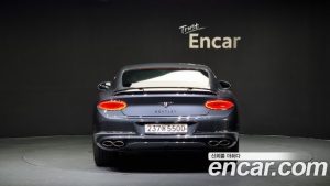 Bentley Continental 4.0 GT 2021 года из Южной Кореи
