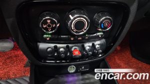 Mini Clubman DEFAULT 2019 года из Южной Кореи