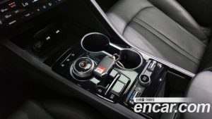 Kia K5 2.0 2020 года из Южной Кореи