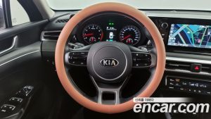 Kia K5 2.0 2020 года из Южной Кореи
