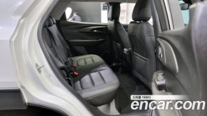 ChevroletGMDaewoo Trailblazer 1.3 Turbo 2WD 2021 года из Южной Кореи