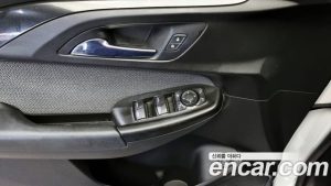 ChevroletGMDaewoo Trailblazer 1.3 Turbo 2WD 2021 года из Южной Кореи