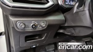 ChevroletGMDaewoo Trailblazer 1.3 Turbo 2WD 2021 года из Южной Кореи