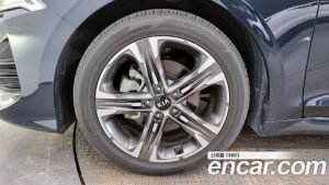 Kia K5 2.0 2021 года из Южной Кореи