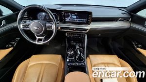 Kia K5 2.0 2021 года из Южной Кореи