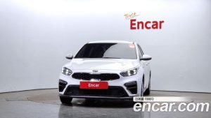 Kia K3 2020 года из Южной Кореи