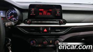 Kia K3 2020 года из Южной Кореи