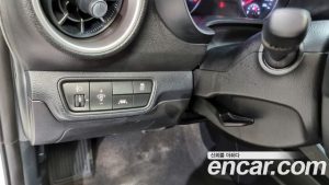 Kia K3 2020 года из Южной Кореи