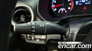 Kia K3 2020 года из Южной Кореи