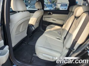 Kia Sorento HEV 1.6 2WD 2021 года из Южной Кореи