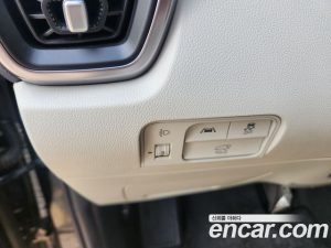 Kia Sorento HEV 1.6 2WD 2021 года из Южной Кореи