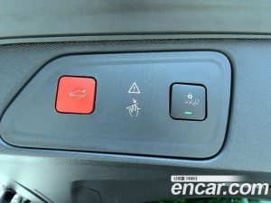 Peugeot 3008 1.5 BlueHDi GT Line 2020 года из Южной Кореи