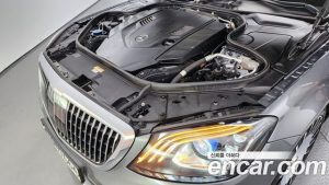 Mercedes-Benz S-Class Maybach S560 4MATIC 2020 года из Южной Кореи