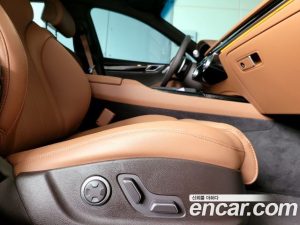 Genesis G80 Бензин 2.5 Turbo AWD 2022 года из Южной Кореи