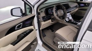 Kia Carnival 9-Seater HI-Limousine 2023 года из Южной Кореи