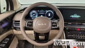 Kia Carnival 9-Seater HI-Limousine 2023 года из Южной Кореи