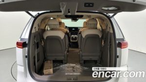 Kia Carnival 9-Seater HI-Limousine 2023 года из Южной Кореи