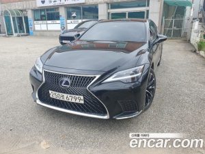 Lexus LS 3.5 Luxury AWD 2021 года из Южной Кореи