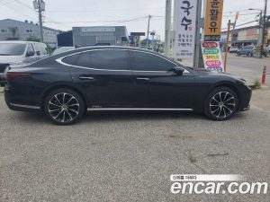 Lexus LS 3.5 Luxury AWD 2021 года из Южной Кореи